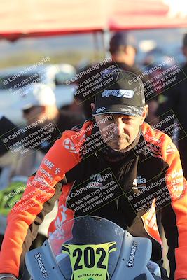 media/Oct-13-2025-Moto Forza (Mon) [[a66d839500]]/1-Around the Pits/